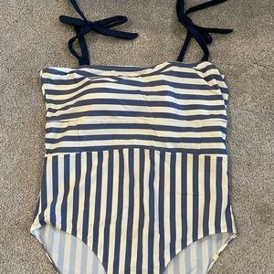 Summersalt Tie Oasis size 16